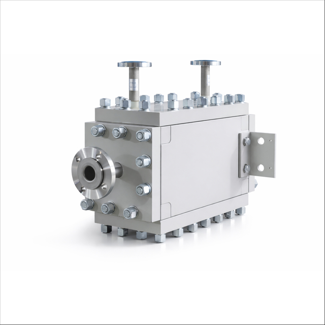 Fully Welded Four-Side Detachable Heat Exchanger for Lubricating Oil